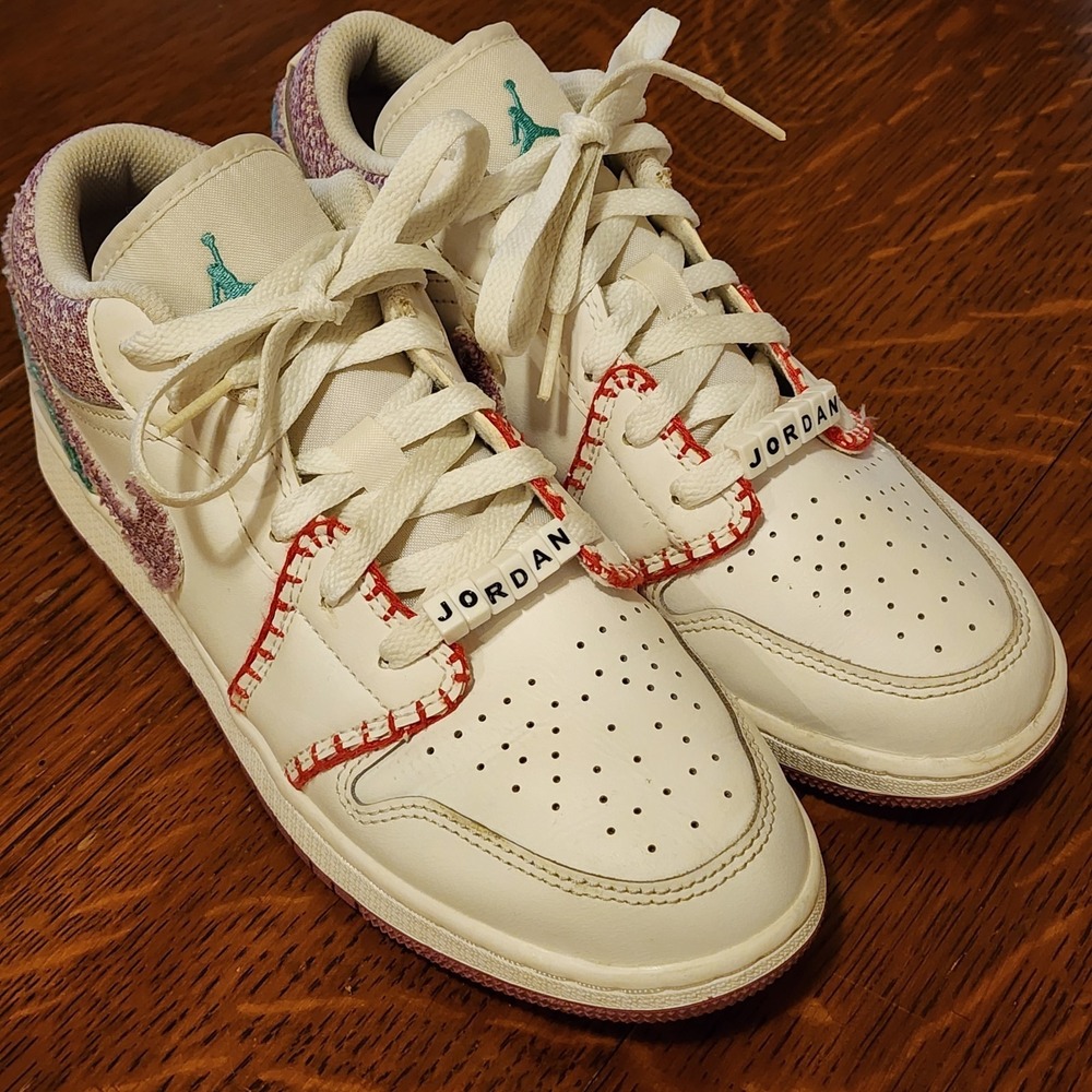 Nike Air Jordan 1 Low SE GS White Bordeaux‎ Knit DM9037 100 - SIZE 6.5Y